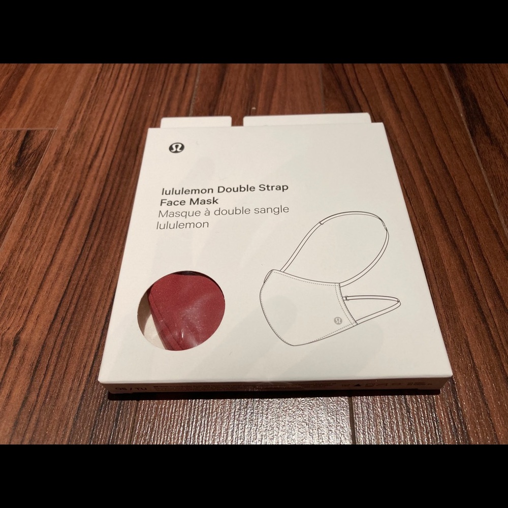 Lululemon Double Strap Face Mask Chianti